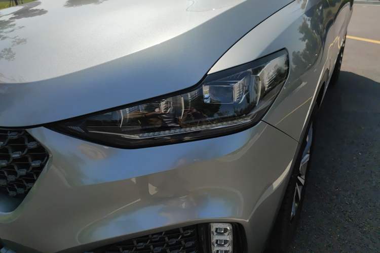 Used Wey VV6 2020 2.0T Two-Wheel Drive Smart Enjoyment+ Left Front Headlight