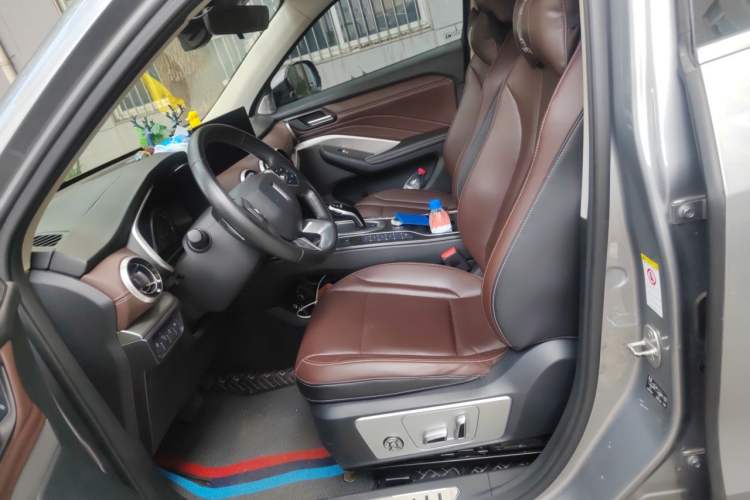 Used Wey VV6 2020 2.0T Two-Wheel Drive Smart Protection+ Left Front Seat