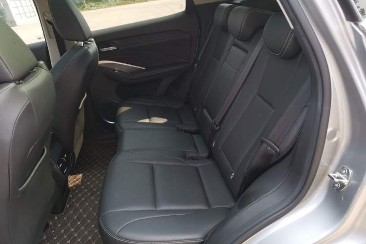 Used Wey VV6 2020 2.0T Four-Wheel Drive Zhiyu+ Left Rear Seat