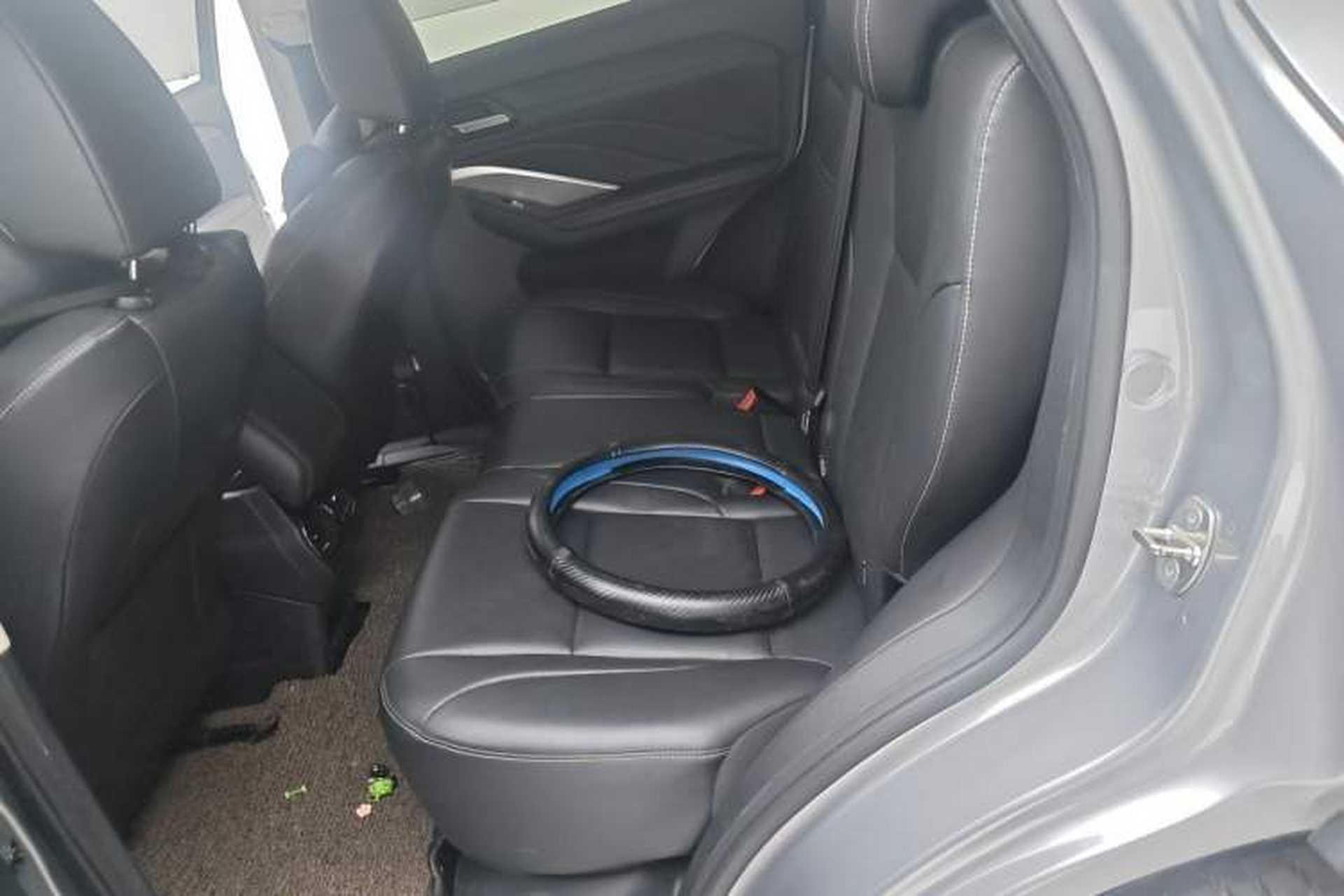 Used Wey VV6 2020 2.0T Two-Wheel Drive Smart Protection+ Left Rear Seat