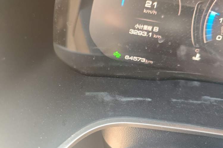 Used Wey VV6 2020 2.0T Four-Wheel Drive Zhiyu+ Odometer Close Up