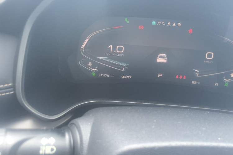 Used Wey VV6 2020 2.0T Four-Wheel Drive Zhiyu+ Odometer Close Up