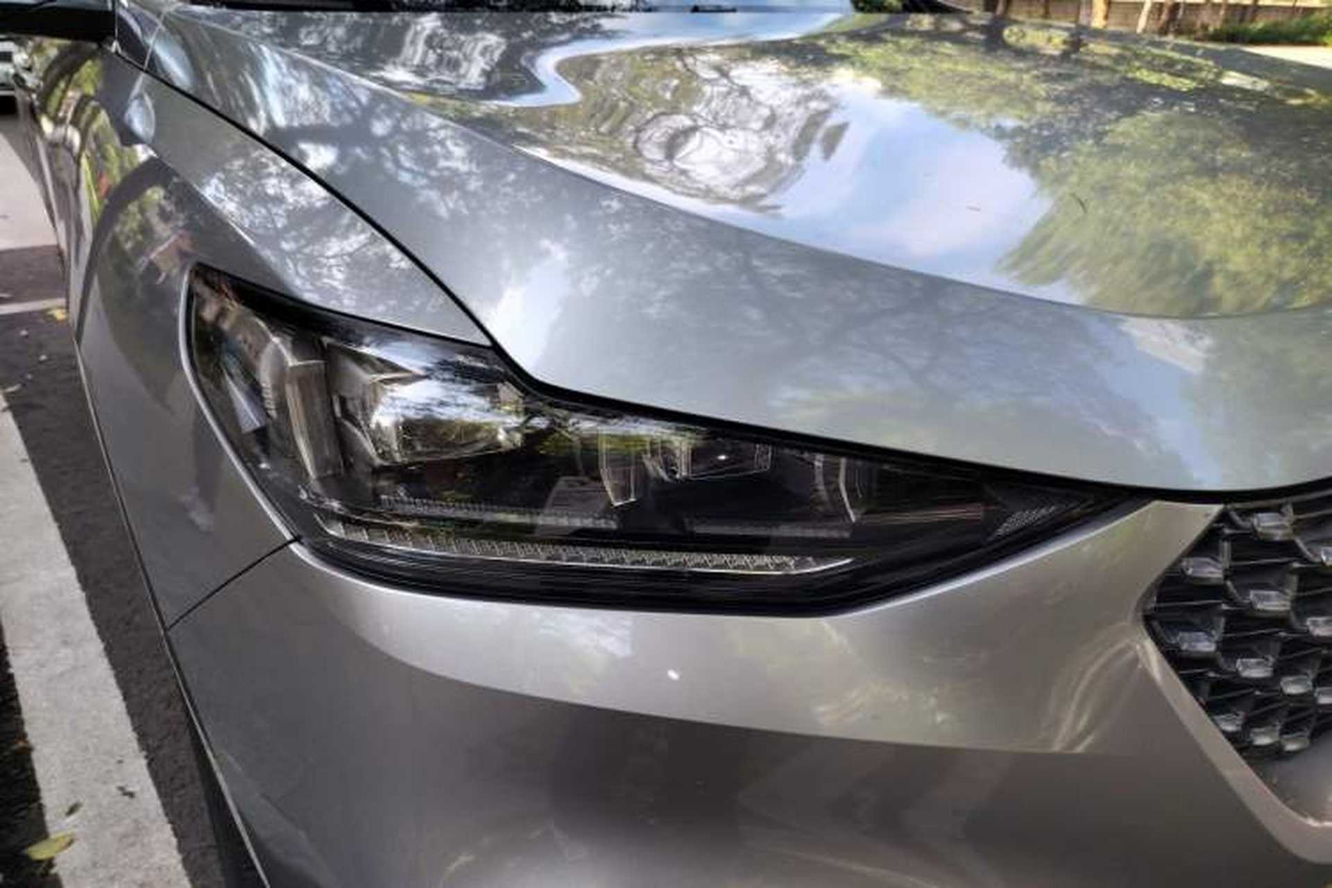 Used Wey VV6 2020 2.0T Two-Wheel Drive Smart Enjoyment+ Right Front Headlight