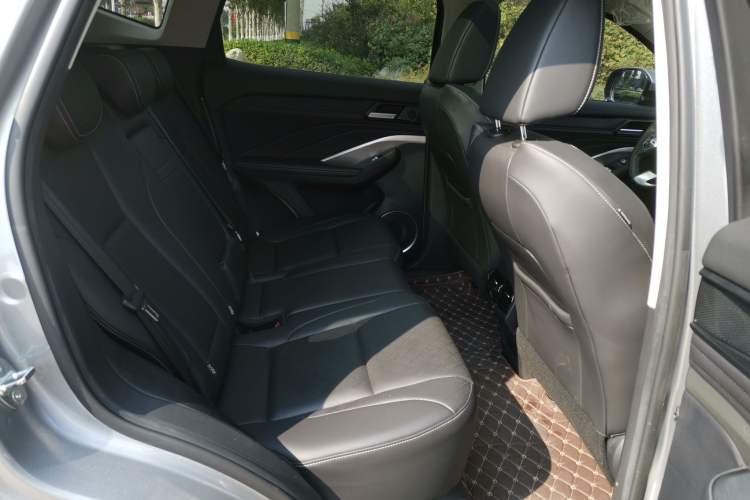 Used Wey VV6 2020 2.0T Four-Wheel Drive Zhiyu+ Right Rear Seat