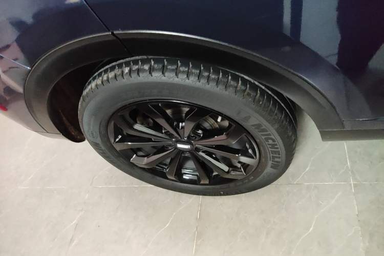 Used Wey VV6 2020 2.0T Two-Wheel Drive Smart Protection+ Right Rear Wheel Hub