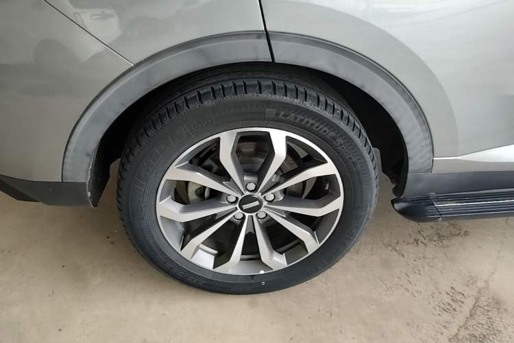 Used Wey VV6 2020 2.0T Two-Wheel Drive Smart Protection+ Right Rear Wheel Hub