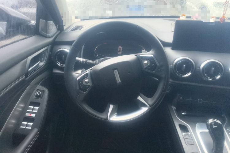 Used Wey VV6 2020 2.0T Four-Wheel Drive Zhiyu+ Steering Wheel
