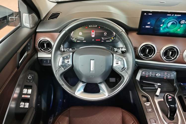 Used Wey VV6 2020 2.0T Two-Wheel Drive Smart Enjoyment+ Steering Wheel