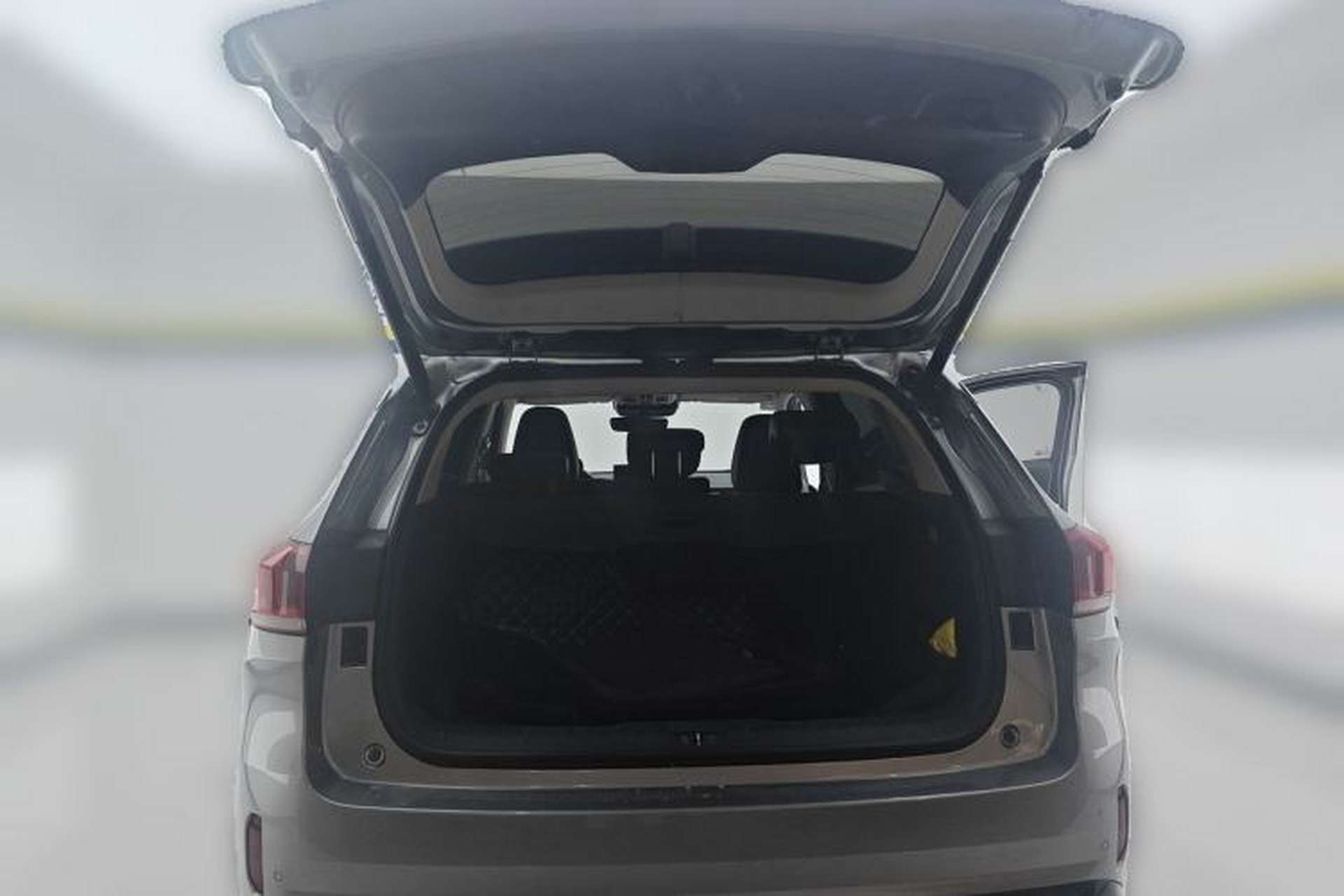 Used Wey VV6 2020 2.0T Two-Wheel Drive Smart Protection+ Trunk