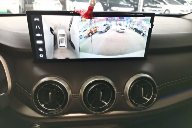 Used Wey VV6 2020 2.0T Two-Wheel Drive Smart Protection+ Audio And AC Panel