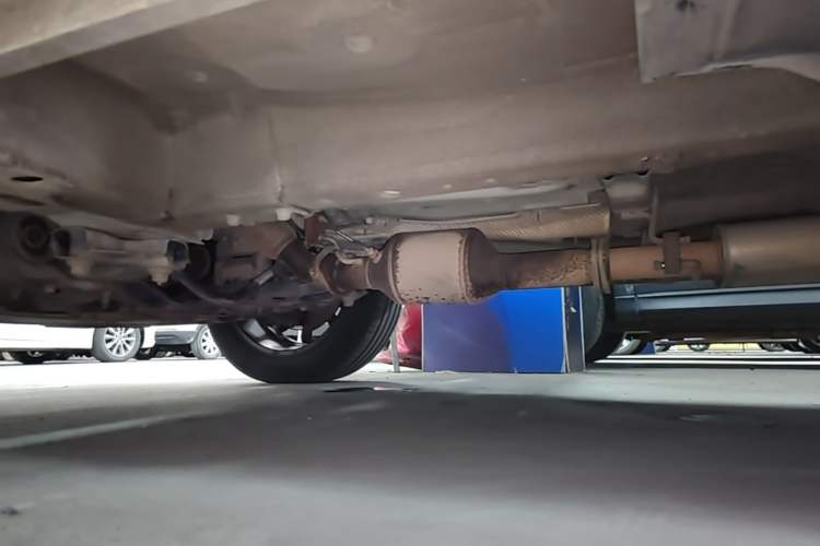 Used Wey VV6 2020 2.0T Two-Wheel Drive Smart Enjoyment+ Chassis Front Left