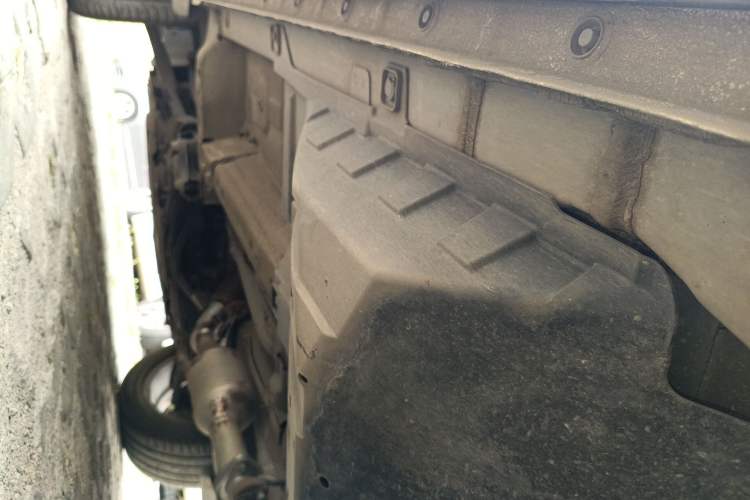 Used Wey VV6 2020 2.0T Two-Wheel Drive Smart Protection+ Chassis Rear Left