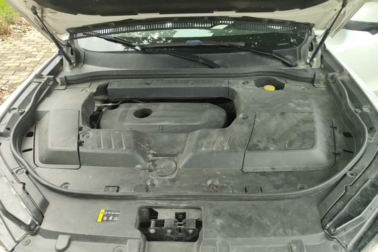 Used Wey VV6 2020 2.0T Two-Wheel Drive Zhiyue+ Engine Bay