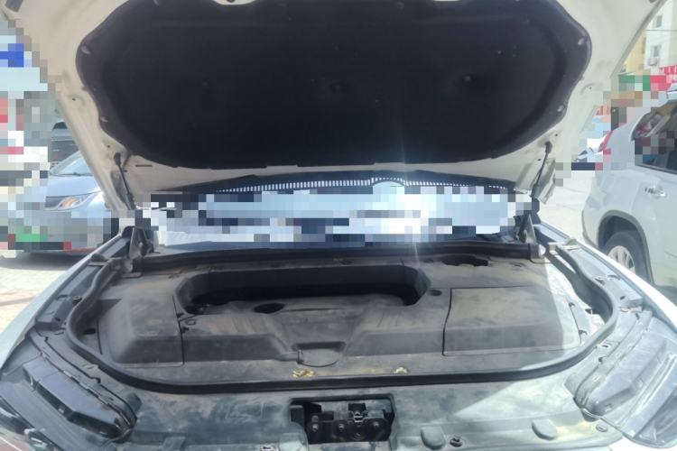 Used Wey VV6 2020 2.0T Two-Wheel Drive Smart Protection+ Engine Bay