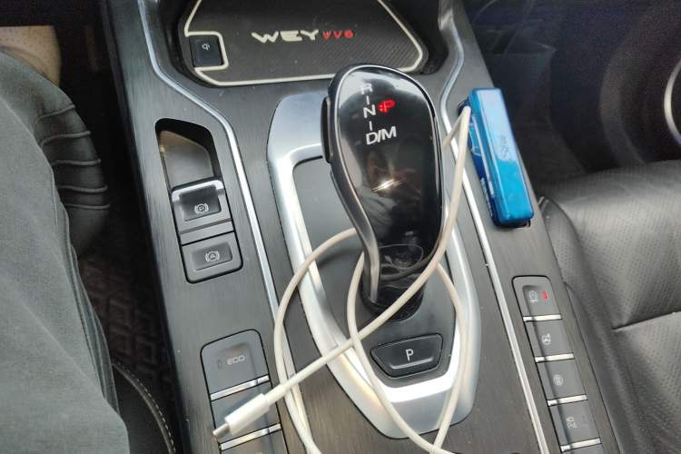 Used Wey VV6 2020 2.0T Two-Wheel Drive Smart Enjoyment+ Gear Lever