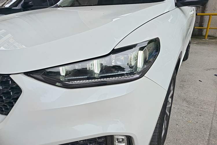 Used Wey VV6 2020 2.0T Two-Wheel Drive Smart Protection+ Left Front Headlight