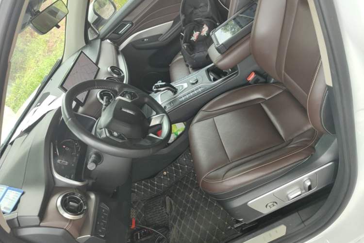 Used Wey VV6 2020 2.0T Two-Wheel Drive Zhiyue+ Left Front Seat