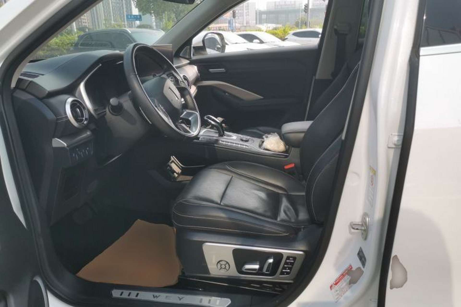 Used Wey VV6 2020 2.0T Two-Wheel Drive Smart Enjoyment+ Left Front Seat