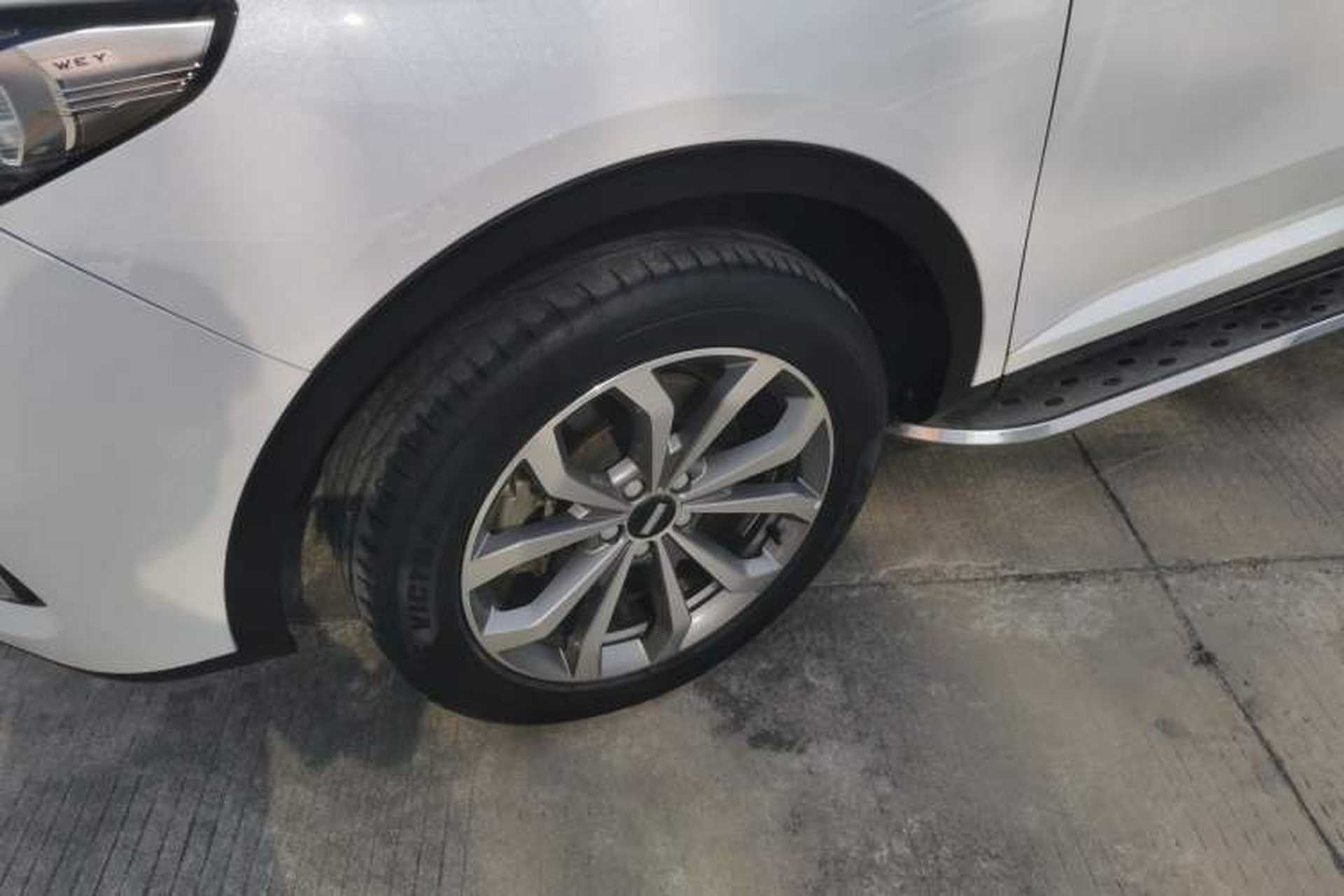 Used Wey VV6 2020 2.0T Two-Wheel Drive Smart Enjoyment+ Left Front Wheel Hub