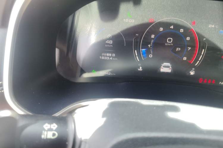 Used Wey VV6 2020 2.0T Two-Wheel Drive Smart Protection+ Odometer Close Up