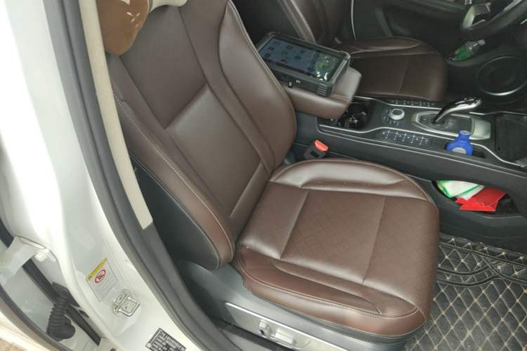 Used Wey VV6 2020 2.0T Two-Wheel Drive Zhiyue+ Right Front Seat