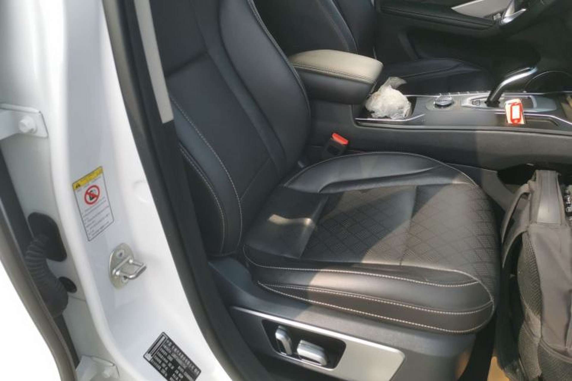 Used Wey VV6 2020 2.0T Two-Wheel Drive Smart Enjoyment+ Right Front Seat