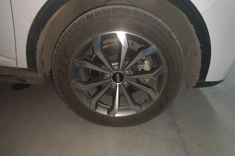 Used Wey VV6 2020 2.0T Two-Wheel Drive Smart Enjoyment+ Right Front Wheel Hub