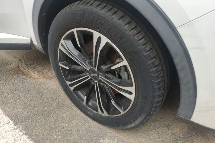 Used Wey VV6 2020 2.0T Two-Wheel Drive Smart Protection+ Right Front Wheel Hub