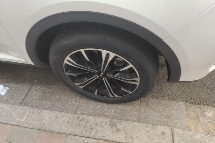 Used Wey VV6 2020 2.0T Two-Wheel Drive Smart Protection+ Right Front Wheel Hub
