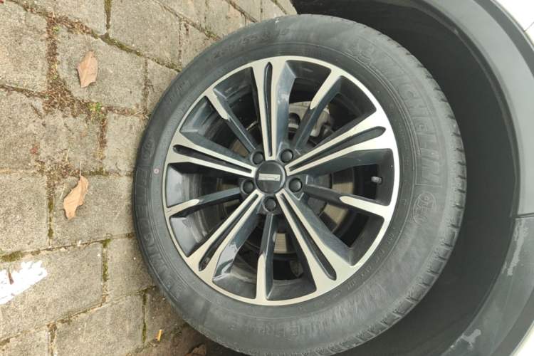 Used Wey VV6 2020 2.0T Two-Wheel Drive Zhiyue+ Right Rear Wheel Hub