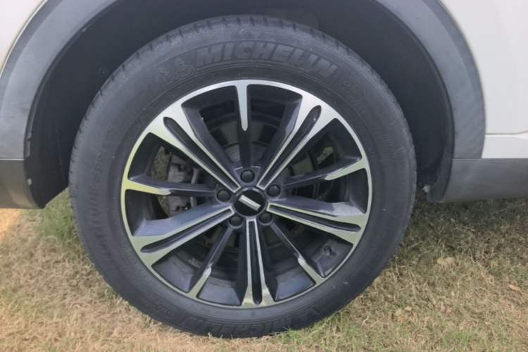 Used Wey VV6 2020 2.0T Two-Wheel Drive Smart Protection+ Right Rear Wheel Hub
