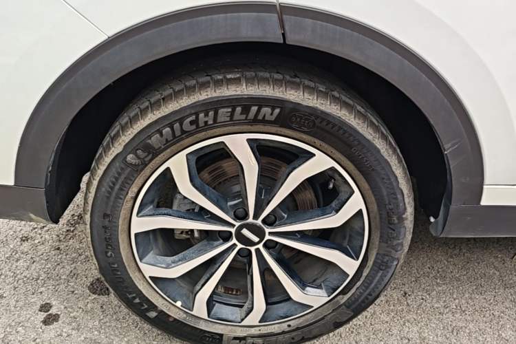 Used Wey VV6 2020 2.0T Two-Wheel Drive Smart Enjoyment+ Right Rear Wheel Hub