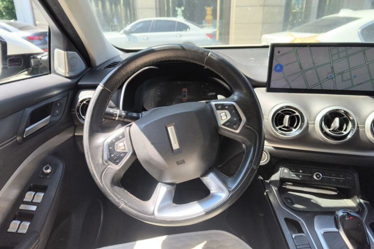 Used Wey VV6 2020 2.0T Two-Wheel Drive Smart Enjoyment+ Steering Wheel