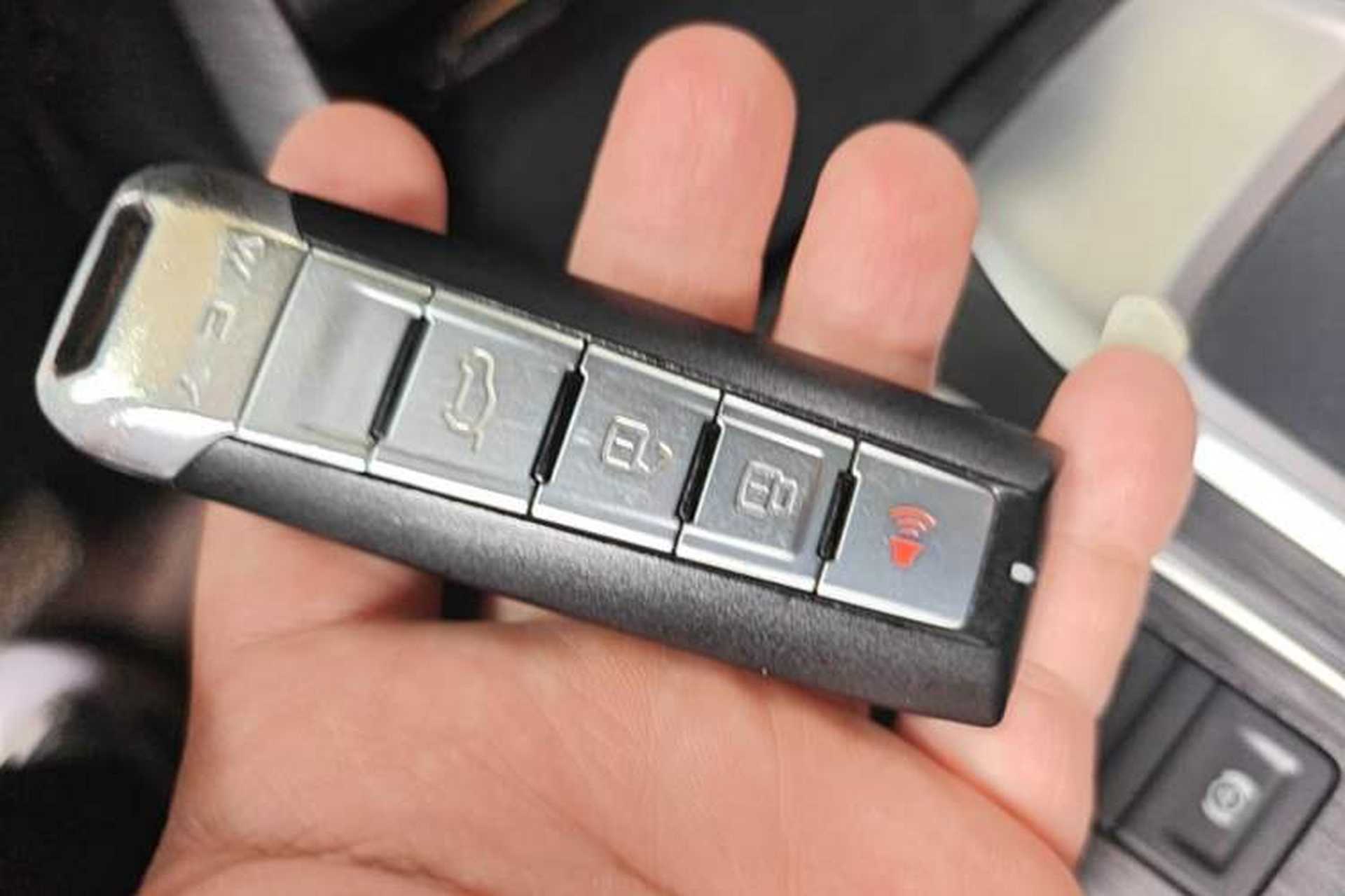 Used Wey VV6 2020 2.0T Two-Wheel Drive Smart Protection+ Vehicle Key
