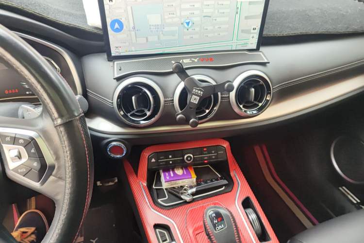 Used Wey VV6 2021 2.0T Two-Wheel Drive Smart Protection+ Audio And AC Panel