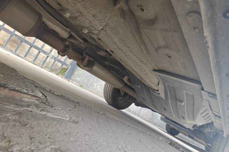 Used Wey VV6 2021 2.0T Two-Wheel Drive Smart Protection+ Chassis Front Left