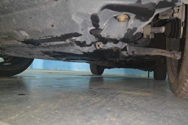 Used Wey VV6 2021 2.0T Two-Wheel Drive Smart Protection+ Chassis Front Left