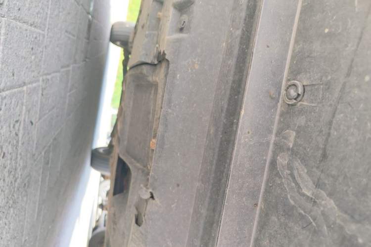 Used Wey VV6 2021 2.0T Two-Wheel-Drive Child-Care Edition Chassis Front