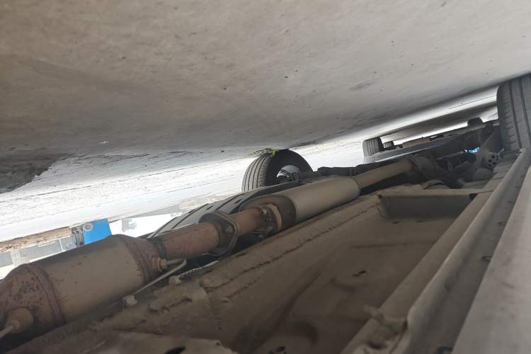 Used Wey VV6 2021 2.0T Two-Wheel Drive Smart Protection+ Chassis Front Right