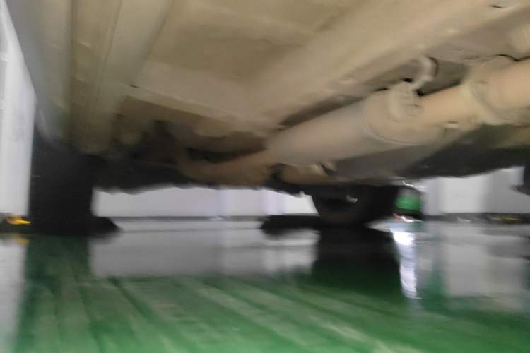 Used Wey VV6 2021 2.0T All-Wheel Drive Zhiyu+ Chassis Front Right