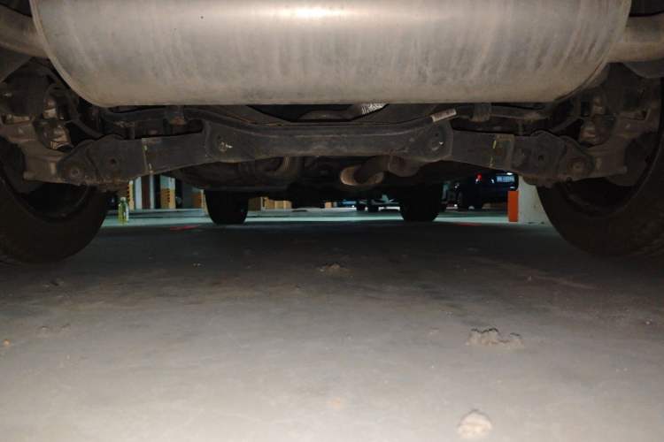 Used Wey VV6 2021 2.0T Two-Wheel Drive Smart Protection+ Chassis Rear