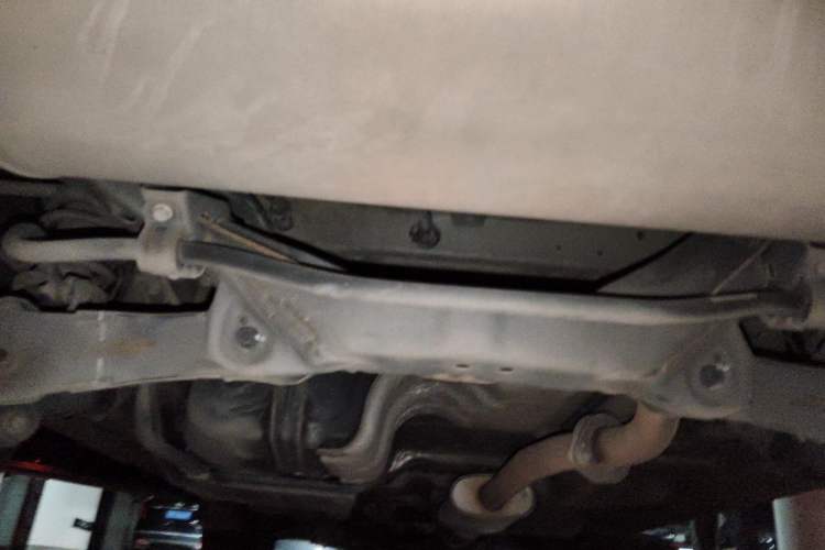 Used Wey VV6 2021 2.0T Two-Wheel Drive Smart Protection+ Chassis Rear