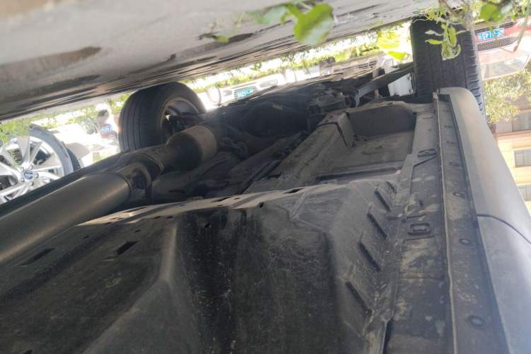 Used Wey VV6 2021 2.0T Two-Wheel Drive Smart Protection+ Chassis Rear Left