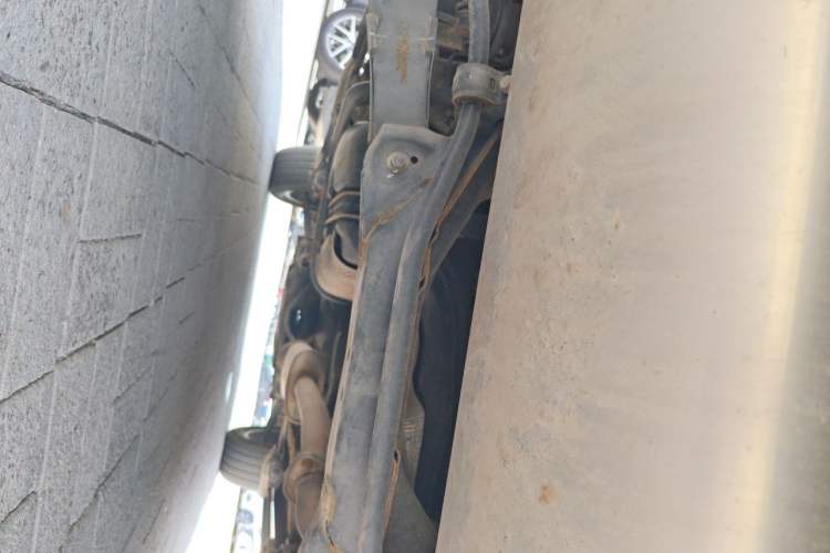 Used Wey VV6 2021 2.0T Two-Wheel-Drive Child-Care Edition Chassis Rear