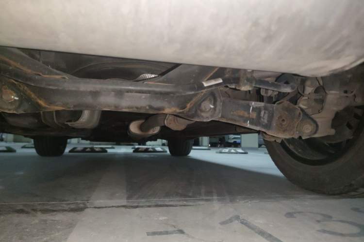 Used Wey VV6 2021 2.0T Two-Wheel Drive Smart Protection+ Chassis Rear