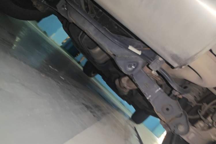 Used Wey VV6 2021 2.0T Two-Wheel Drive Smart Protection+ Chassis Rear Right