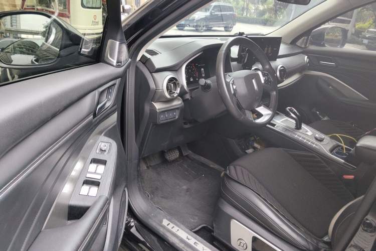 Used Wey VV6 2021 2.0T Two-Wheel Drive Smart Plus Driver Seat