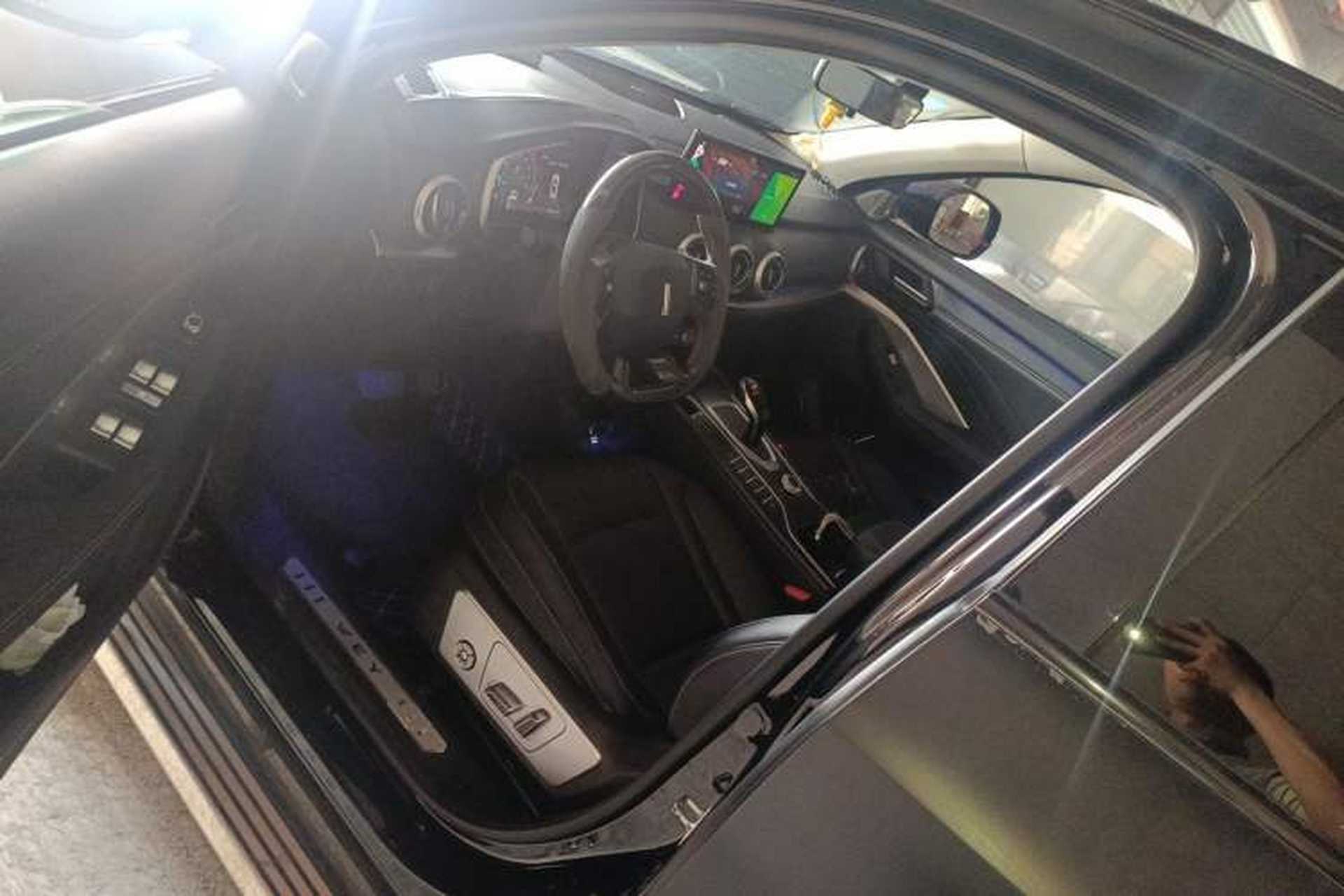 Used Wey VV6 2021 2.0T Two-Wheel Drive Smart Protection+ Driver Seat