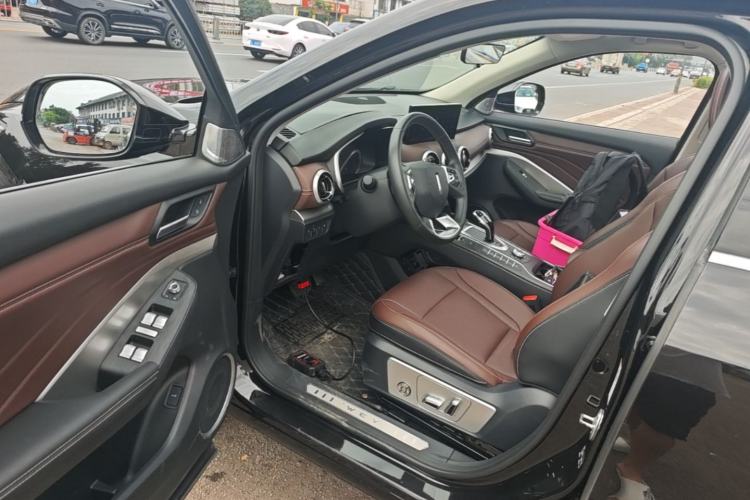 Used Wey VV6 2021 2.0T Two-Wheel Drive Smart Protection+ Driver Seat