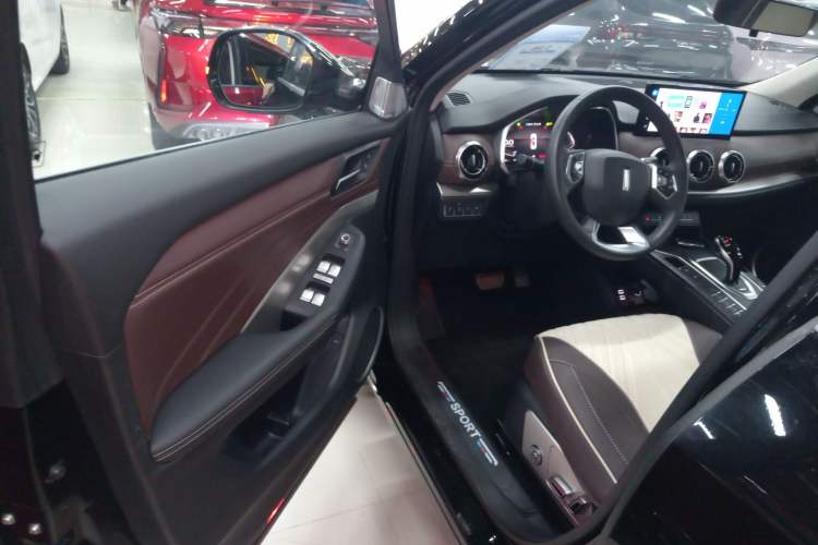 Used Wey VV6 2021 2.0T Two-Wheel Drive Smart Protection+ Driver Seat